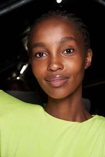 Look 11